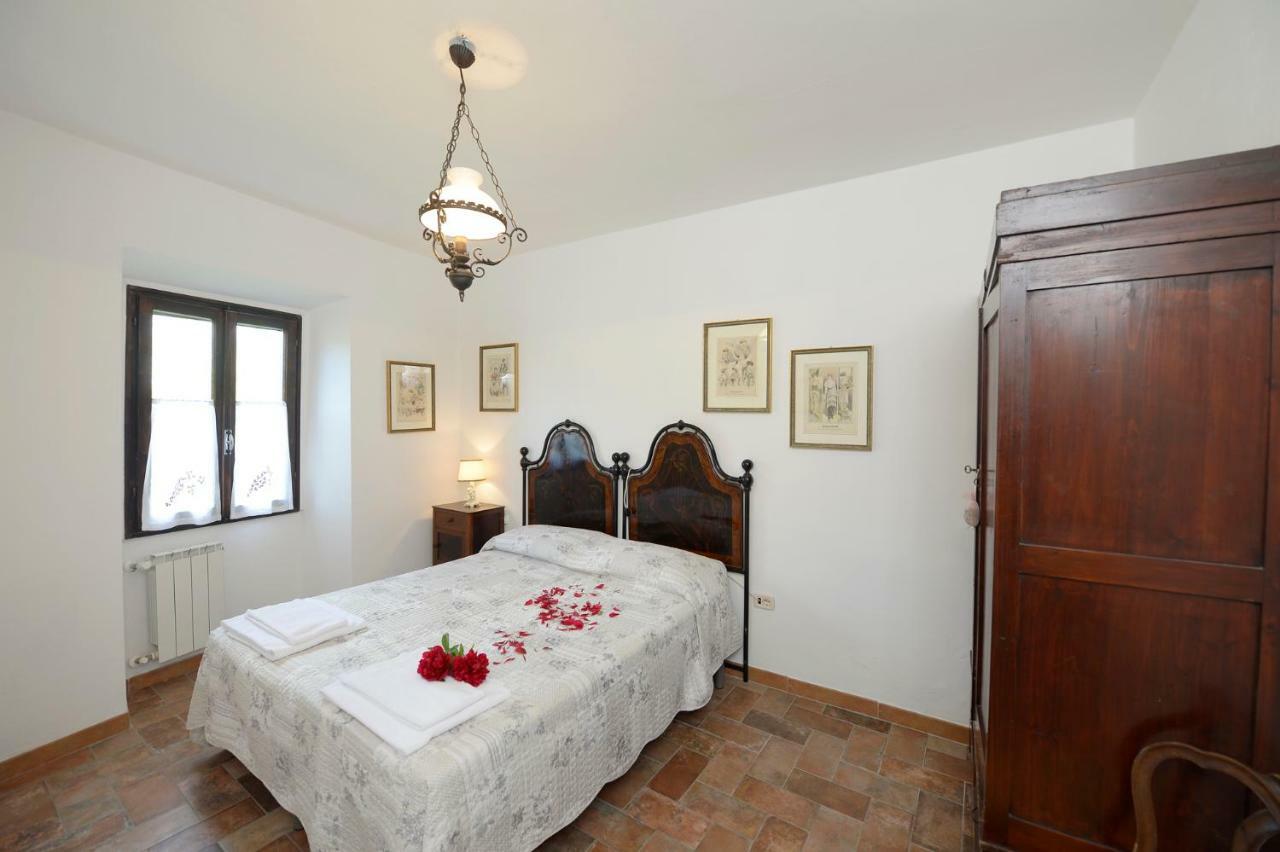 Apartament Casa Vacanze Podere Ugolini Ronta Zewnętrze zdjęcie